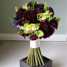 Pin By Weddingwire On Wedding Bouquets Dahlias Wedding Flower Bouquet Wedding Green Bouquet