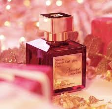 I love the fiery red bottle colour. Maison Francis Kurkdjian Baccarat Rouge 540 Extrait De Parfum 70ml