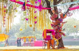 Outdoor Wedding Idea Indian Weddings Sangeet インテリアデザイン 美しい 展示会