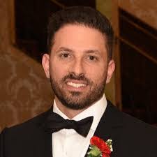 Thomas Chimento's Instagram, Twitter & Facebook