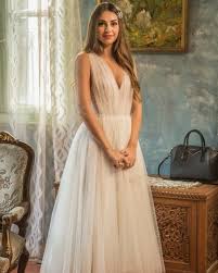 هي صاحبة وجه جميل صُنفت بين أجمل الوجوه في مسابقة ملكة جمال العالم منذ سنوات، أثبتت أيضاً أنها تستحق أن تكون ممثلة بطلة، فالناس أحبت حضورها وموهبتها. Ù†Ù‚ÙŠ Ø²Ø±Ø§Ø¹ÙŠ Ø¨Ù„ÙˆØ· Ø¹Ø¸ÙŠÙ… ÙØ³Ø§ØªÙŠÙ† ÙØ§Ù„ÙŠØ±ÙŠ Ø§Ø¨Ùˆ Ø´Ù‚Ø±Ø§ Outofstepwineco Com