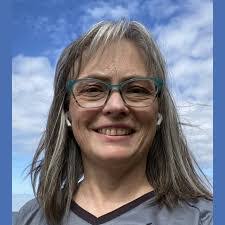 Laura Brackenbury's Instagram, Twitter & Facebook