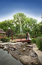 This Is The Wedding Venue Here In St Louis Which Is Beautiful Every Wedding That I Ve Served At Has Been Glorious I M Thinkin Missouri Wedding Venues Garden Venue Outdoor Wedding Photography