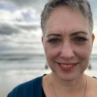 Lisa Allred's Instagram, Twitter & Facebook