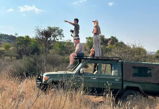 The Zambian Carnivore Programme combines scientific research with real conservation action to protect Africa's iconic predators. 🦁 From tracking carnivores to reducing snaring and human-wildlife conflict, their work is helping secure a