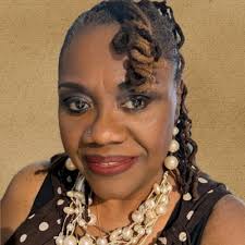 I am thankful for this midweek moment. I stand firm in faith, walk in love,  and trust God's perfect timing.”