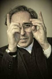 Biografia • mistico pop franco battiato: Battiato Com E Morto La Malattia Misteriosa E Quel Post Dell Amico Che Svelo La Sua Condizione
