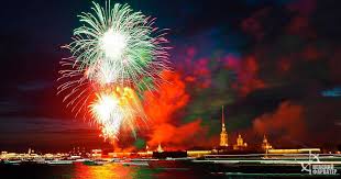 В самом петербурге центральные мосты и улицы города на некоторое время перекроют. Den Vmf Na Teplohode V Spb Prazdnichnyj Salyut