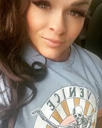 Shannon Lovato's Instagram, Twitter & Facebook