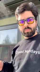 “Absurdity is what I like most in life.“, #davidlynch