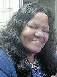 Gidget Walker's Instagram, Twitter & Facebook