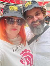 Hi all, Probably the wrong forum to ask, although does anyone know a  business, preferably in the Canberra area or online, that does framed  displays of military memorabilia and medals? Pic for