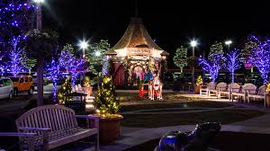 59 hampton blvd, rochester, 14612, off of latta or denise running thanksgiving through jan 1. Village Of Rochester Hills To Glow Bright With 350k Lights This Holiday Season Weyi