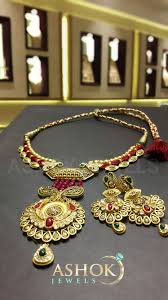 Ashok Jewels Jodhpur Brings You The Latest Exquisite Gold Jewellery Collection Goldjewellery Diamondjewellery A Gold Jewelry Gold Bangles Jewelry