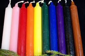L Utilisation Des Couleurs De Bougies Dans Les Rituels De Magie Les Sortileges Les Talismans Bougie En Magie Livres Des Ombres Rituel De Magie Blanche