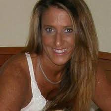 Daphne Ward (@n2rotts)