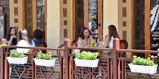 «господа, спешу сообщить, что нахожусь сейчас на самой передовой борьбы между жизнью и смертью, без большей части легких и в целом придавленном состоянии», — писал. Frxdchlmjj42pm