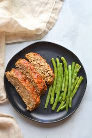 Some cooks use 30 percent fat, but there is a fine line between juicy and greasy. Healthy Turkey Meatloaf Low Carb Gf Low Calorie Skinny Fitalicious
