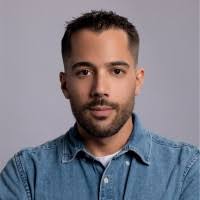 100+ profils pour “Vrionis”