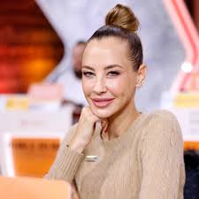 Delaney freeman xxx called the booking agency a shout and