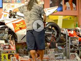 We did not find results for: Motogp Sound Als Marco Simoncelli Supersic Tribut Pizzeria Hochey In Misano