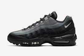Nike Air Max 95 Smoke Grey Black Ci3705 002 Release Date Info Sneakerfiles Nike Air Max Nike Air Max 95 Nike Air