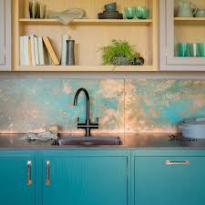 This Hand Aged Copper Backsplash Is Having A Major Moment Are You Loving It We S Kitchen Backsplash Trends Kitchen Backsplash Designs Interior Design Kitchen
