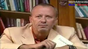 În context am decis să vă oferim o serie de poezii minunate pentru copilași. Mihai Eminescu Mari Romani Cel Mai Bun Documentar Despre Eminescu Prezinta Andrei Gheorghe Youtube