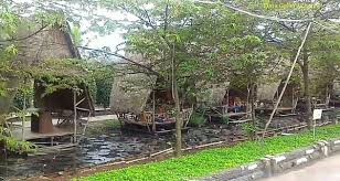 Mengunjungi tempat ngopi tersembunyi di timur bandung. Villa Kancil Kampoeng Soenda Solokan Jeruk Majalaya Informasi Wisata