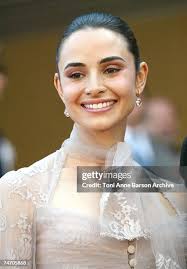 1,194 Nina Du Stock Photos, High-Res Pictures, and Images