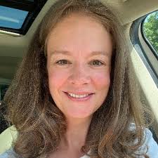 Christina Cooney's Instagram, Twitter & Facebook