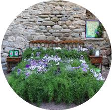 4.4 stars, based on 15858 reviews gallery of garten pool selber bauen. Vom Blumenbeet Zum Blumenbett Ein Altes Bett Im Garten Als Blickfang