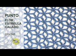 Aprende a tejer un bonito punto calado a crochet,ideal para tejer prendas de vestir para verano como blusas, pareos, chaquetas, playeras, etc. Tutorial Punto Flor Estrellada Calado Crochet O Ganchillo En Espanol Youtube