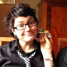 Edith Bergman's Instagram, Twitter & Facebook