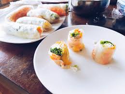 These spring rolls are a refreshing change from the passer sous l'eau froide et bien égoutter. Recette Thai Comment Preparer Des Spring Rolls Anne Dubndidu
