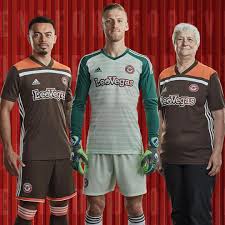 It shows all personal information about the players, including age, nationality. Brentford 2020 21 Away Football Kits Shirts