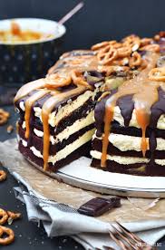 It was sweet, salty, chewy, with golden crispy edges. Zuckersusser Salted Caramel Cake Karamellkuchen Kuchen Und Torten Rezepte Caramel Kuchen