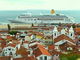They're all set along the north bank of the wide tagus river, making it easy for cruise ships to navigate inland and dock right in the city center. Getting From Your Cruise Ship To Lisbon S City Centre