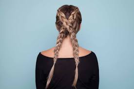 Pink colored additional hairs are also added to the bunch which is getting entangled while creating few of the braids. Colored Braids 10 Styles To Try In 2020 All Things Hair Us