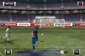 Pro evolution soccer 2012 is a soccer video game published by konami released on november 8th, 2011 for the sony playstation 2. Pes 2012 Apk Fur Android Download