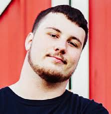 CELEBRATING SENIORS! LONGVIEW