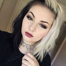 But there are things that happen when you dye hair darker that make it more of a commitment than just going platinum blonde. Chic 35 Unique Half And Half Hair Color Ideas For Cute Women Http Uniqlog Com 35 Unique Half And Hal Black To Blonde Hair Half And Half Hair Split Dyed Hair