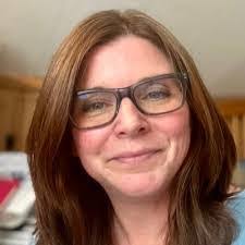 Melissa Duff's Instagram, Twitter & Facebook