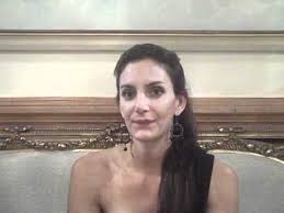 Like many celebrities and famous people, luciana keeps her personal and love life private. Interview With Luciana Aymar Fih Women S Player Of The Year 2010 Youtube