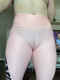 New leggings give me camel toe through my panties nudes : cameltoe 