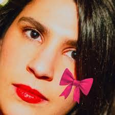 Lauren Hamlin's Instagram, Twitter & Facebook