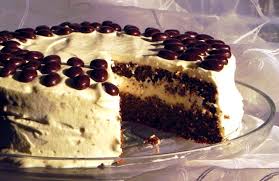 Z Potrzeby Osiagniecia Szybkiego Efektu Wymyslilam Skrot W Przepisie Na Ten Szybki Tort Makowy Najprosciej Kupic W Sklepie Puszk Polish Desserts Food Desserts