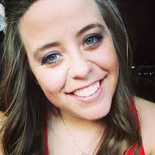 Ashley Simmers's Instagram, Twitter & Facebook