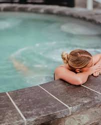 Love yourself first and everything else falls into place ♡⁣ ⁣ Find some  Tranquility and make yourself a priority! ⁣ ⁣ Detox and melt away tension  as you enjoy a 90min yoga