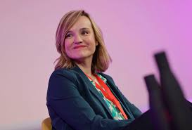 Pilar Alegría se despide de Javier Lambán: "Fue un grandísimo político que  defendió Aragón por encima de todo"